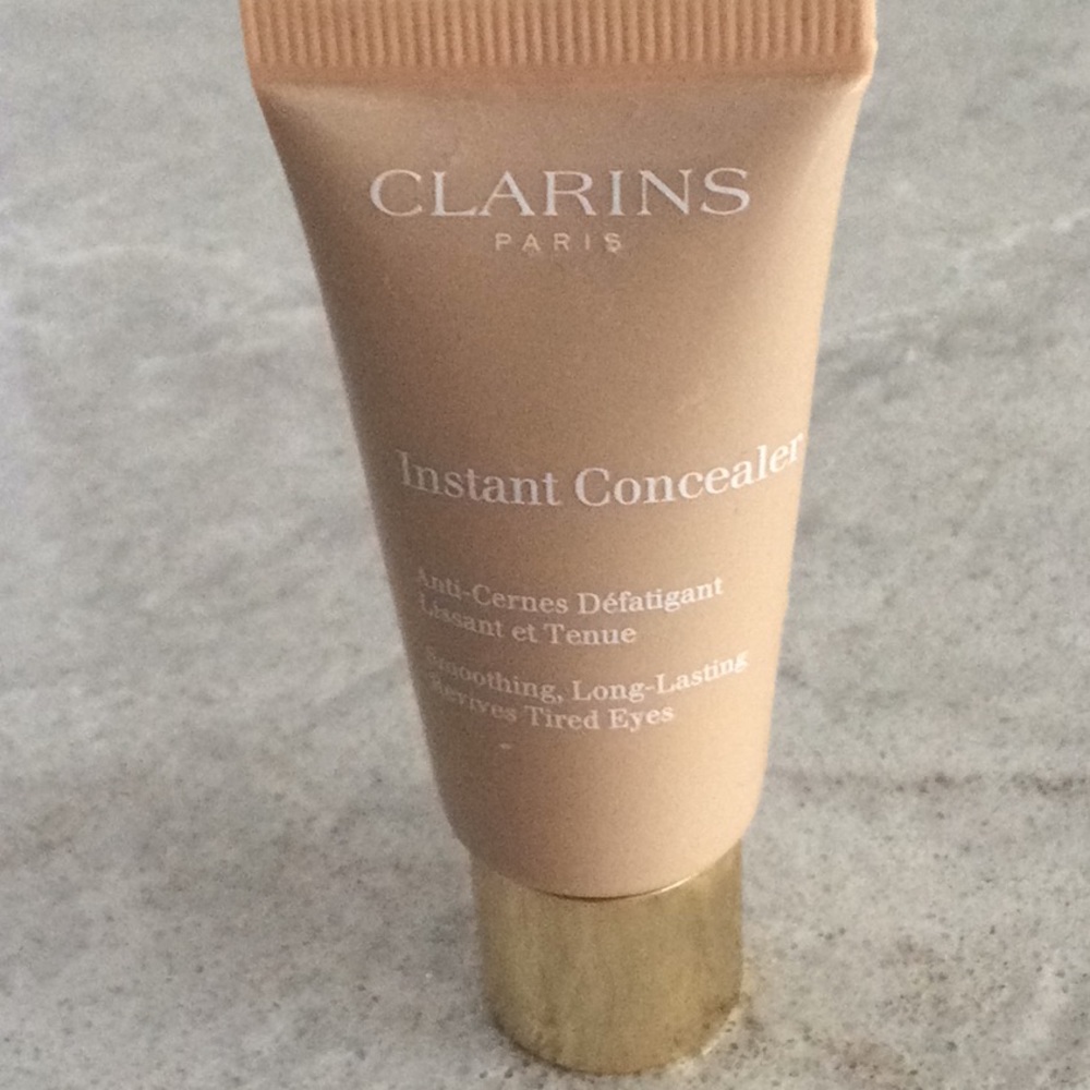 🥰NO longer LOOKING for: Clarins Instant Concealer